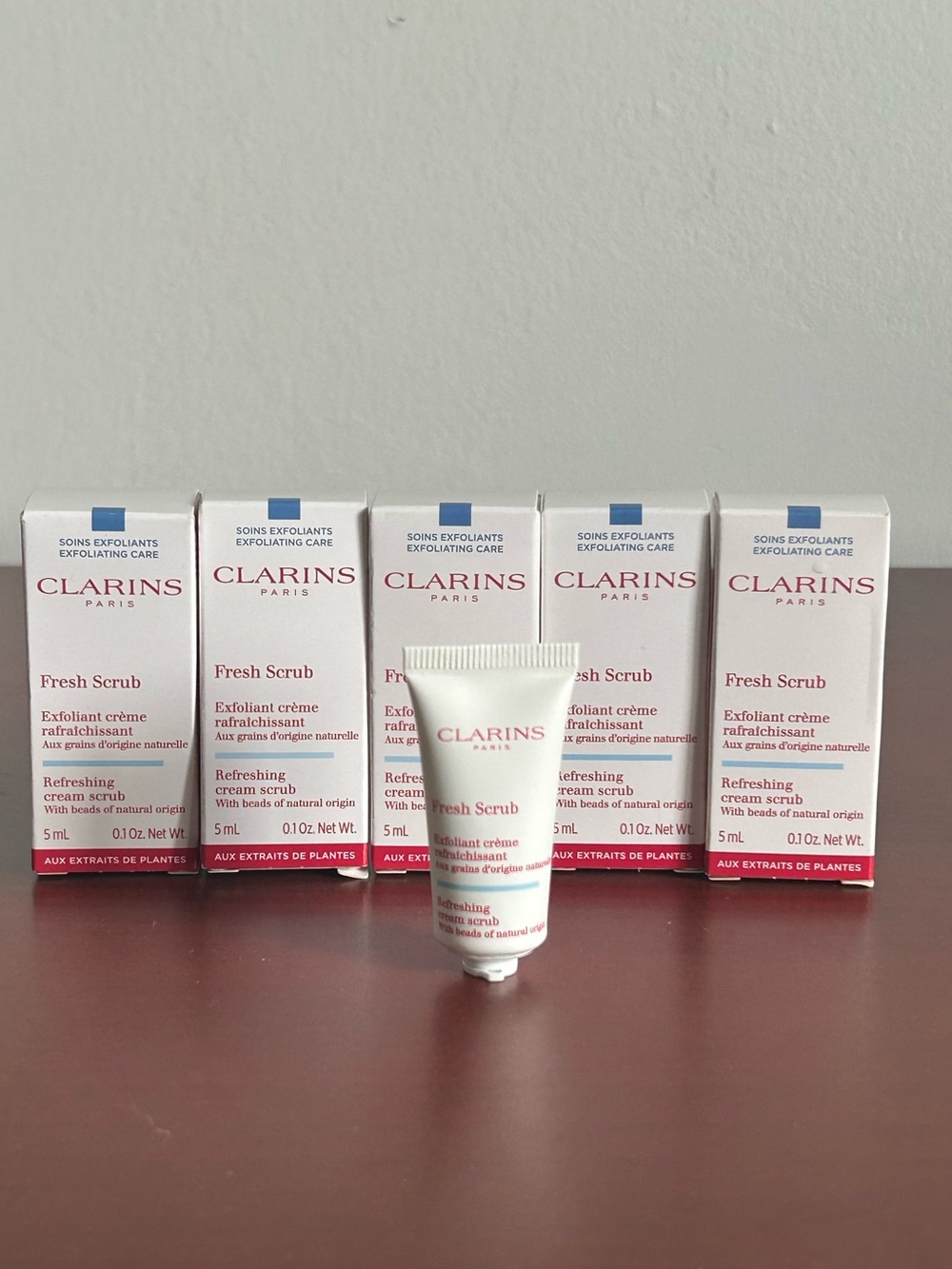5mlx5 Clarins Fresh Scrub Refreshing Cream Scrub set